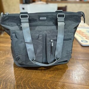 Baggallini Any Day Tote with RFID Phone Wirstlet